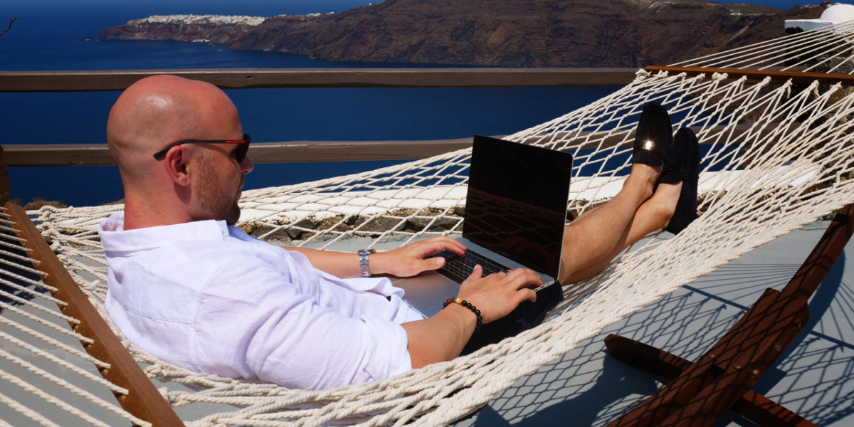 Stefan shares a sneak peek of his recent trip to Santorini, Greece with Tatiana