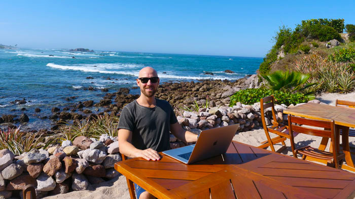 Stefan guides you through a step-by-step amazon affiliate marketing tutorial for beginners