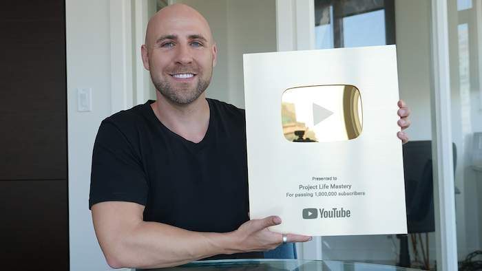 Stefan talks about 10 things he learned from getting 1,000,000 youtube subscribers